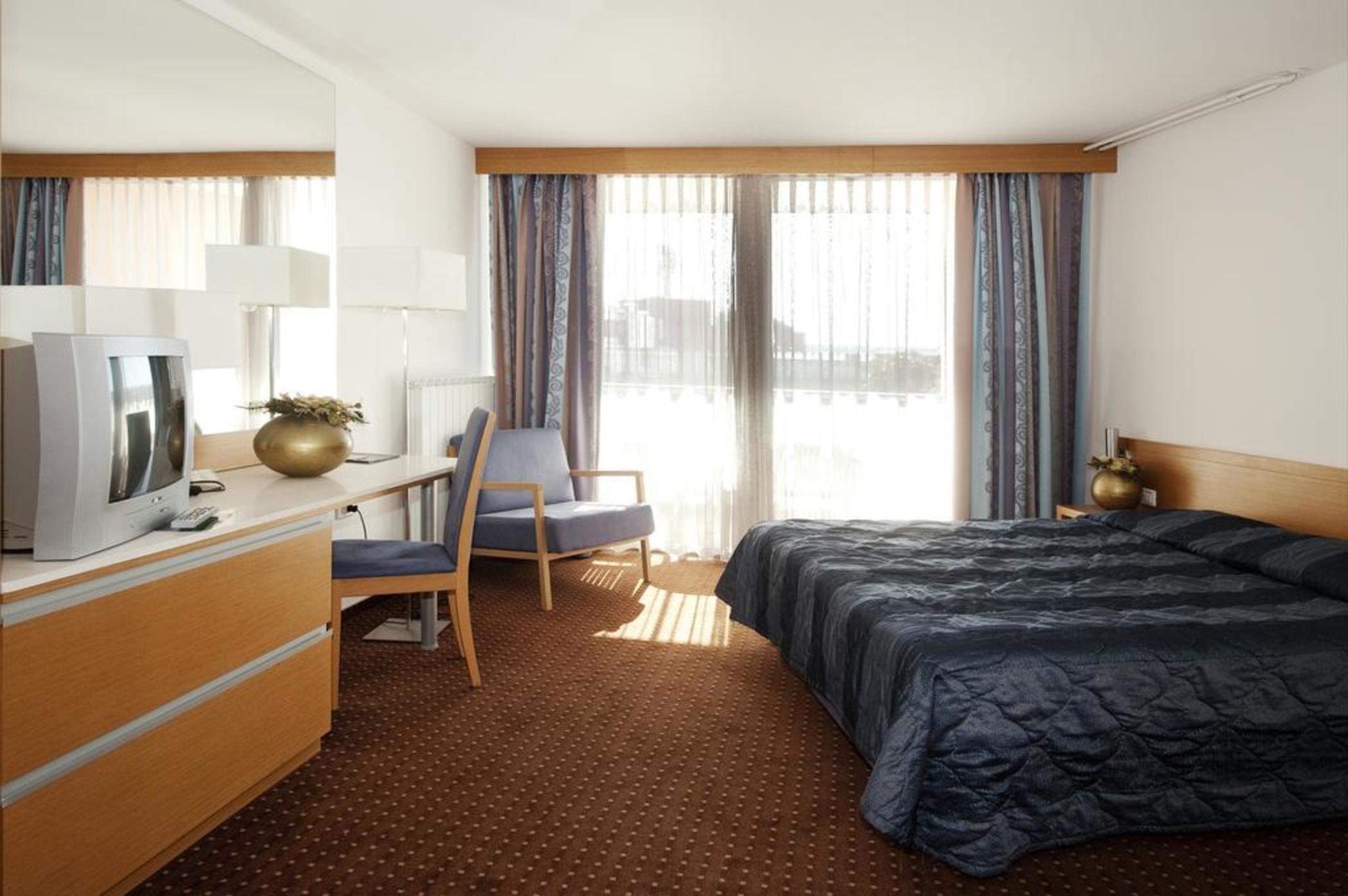 Hotel Vile Park Portorose Esterno foto