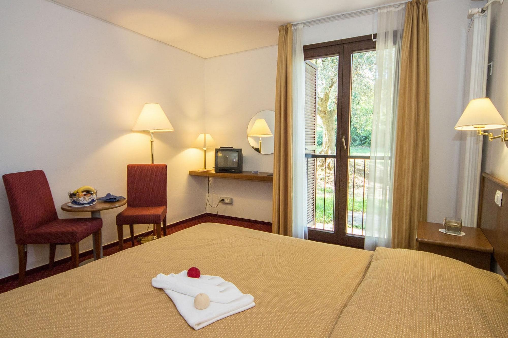 Hotel Vile Park Portorose Esterno foto
